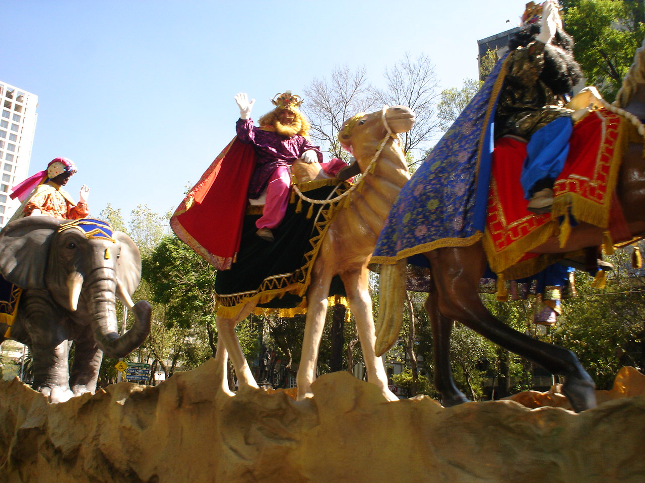 Melchor, Gaspar y Baltasar Contarán con Apoyo de Transporte en la Noche de Reyes