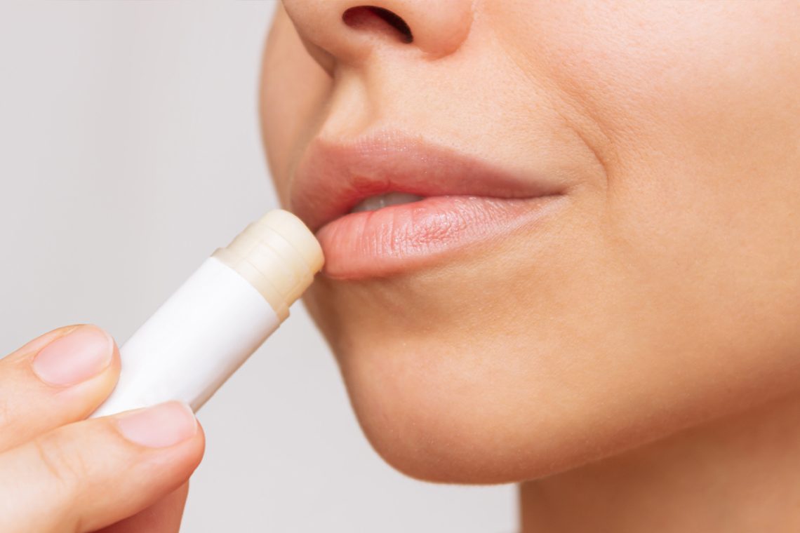 Labios secos: por qué algunos bálsamos empeoran el problema y cómo tratarlo