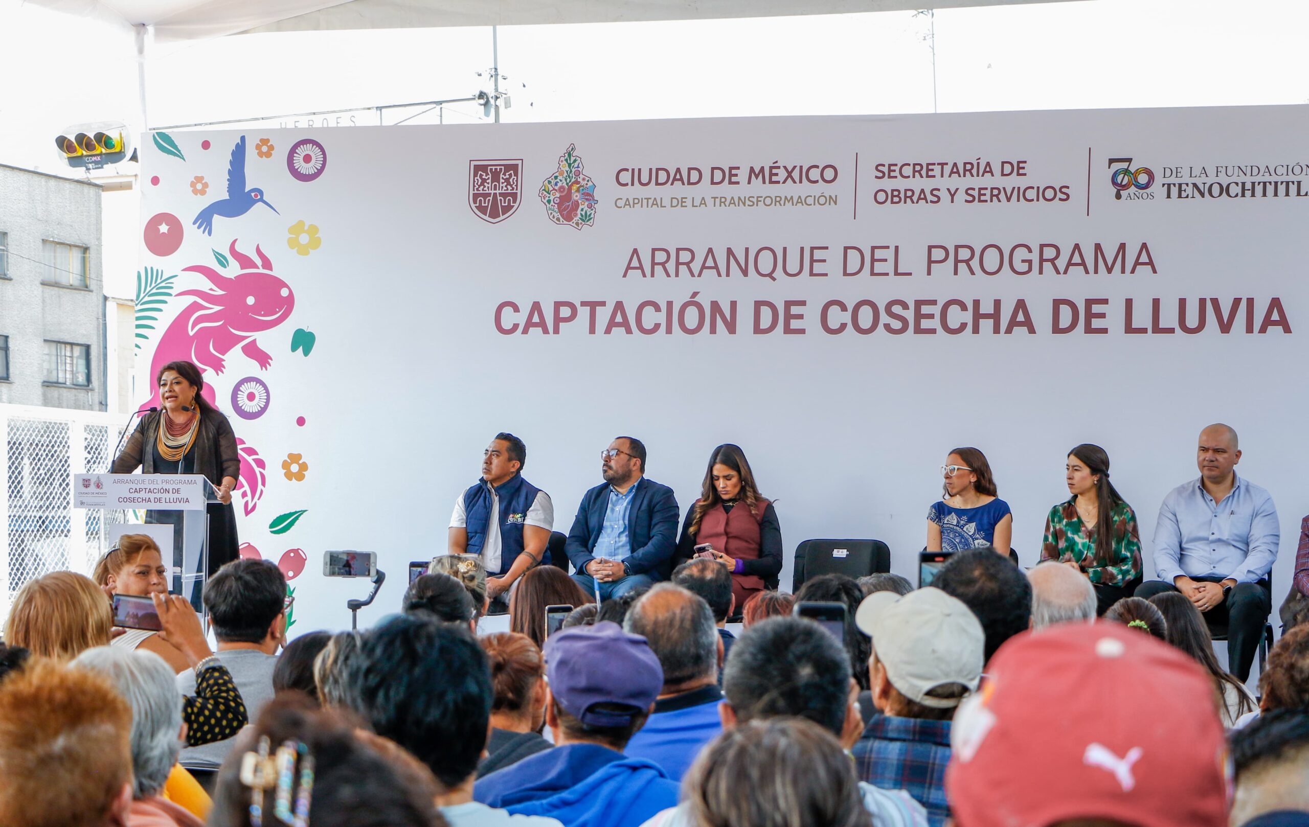 Mercados sustentables: el plan de Clara Brugada para aprovechar el agua de lluvia