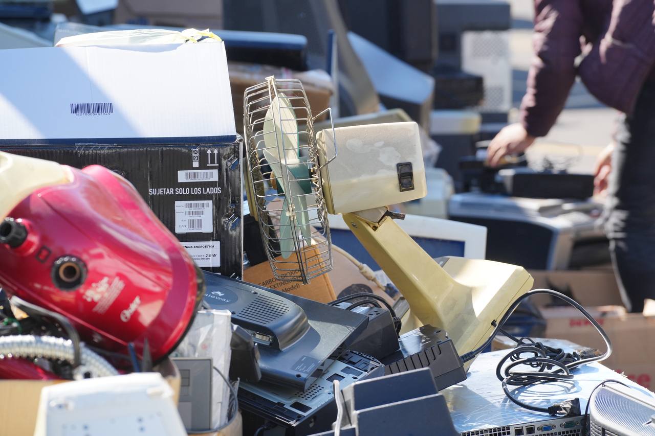 ¡Es hora de darle una segunda vida a tus electrónicos! No faltes al Reciclatrón en el IPN