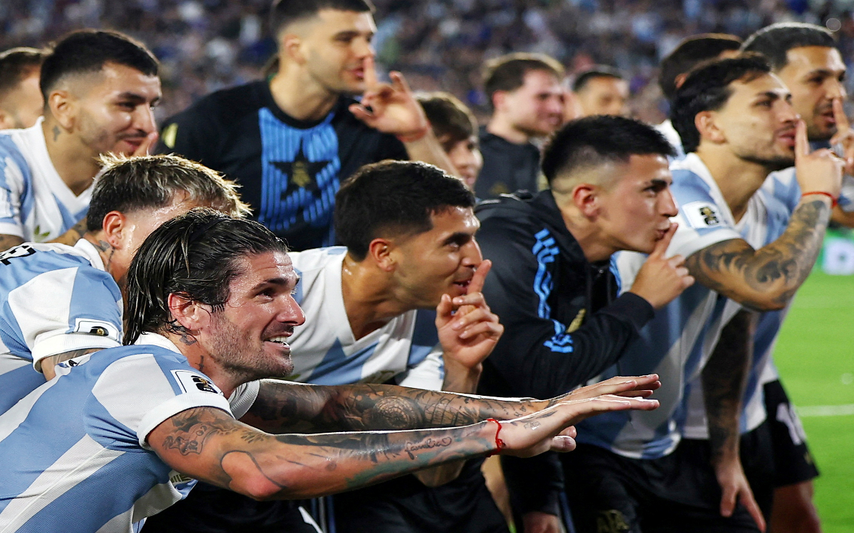 Argentina humilla a Brasil y se convierte en el primer clasificado sudamericano al Mundial 2026