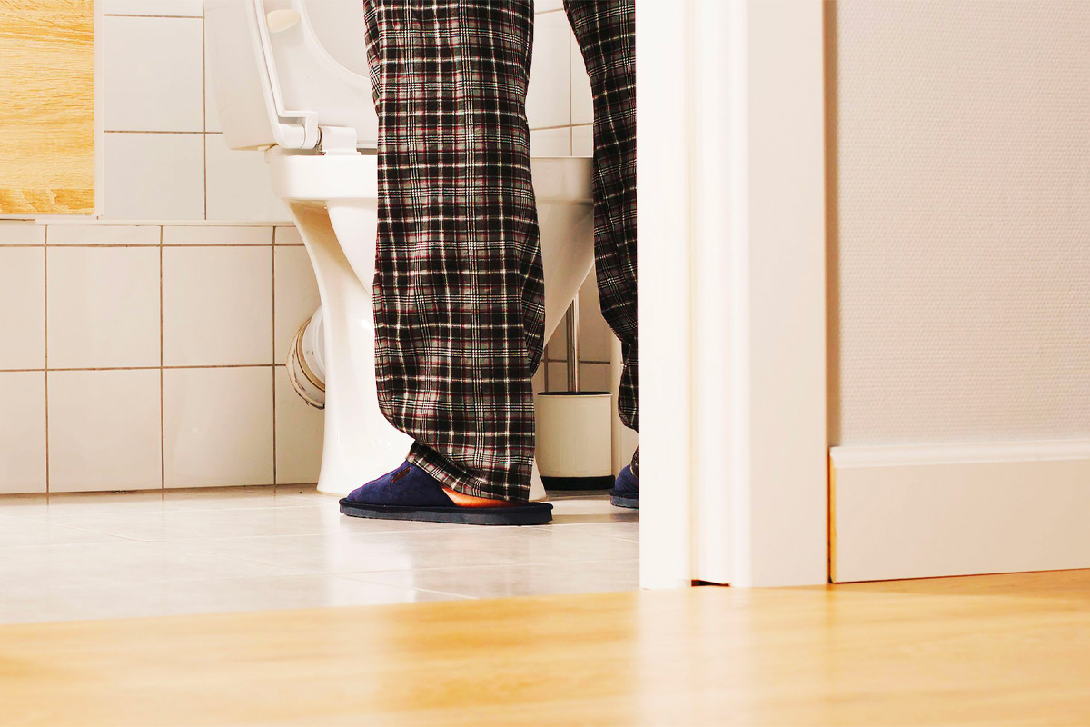 Cómo reducir las idas al baño por la noche y mejorar tu sueño