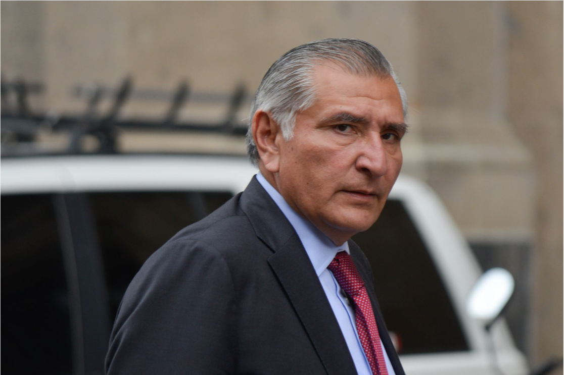 Adán Augusto López rechaza acusaciones y afirma ingresos por ganadería