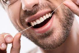 Más que una sonrisa: cómo el hilo dental puede proteger el corazón y prevenir enfermedades crónicas